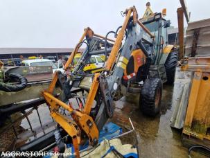 Tracteur agricole Renault ERG85 2R