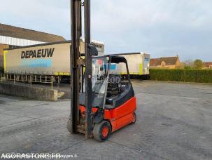 Chariot gros tonnage à fourches Fenwick-Linde             E25-02