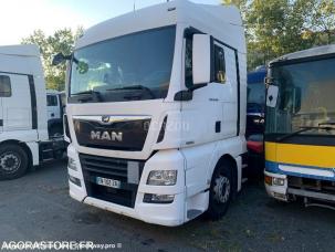 Pour semi-remorque MAN 440S46