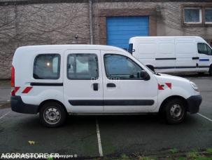 Fourgon avec parois et toit rigide Renault Kangoo