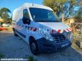 Fourgon avec parois et toit rigide Renault Master