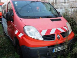 Fourgon avec parois et toit rigide Renault Trafic