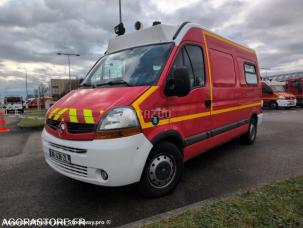 Fourgon avec parois et toit rigide Renault Master