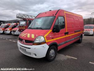 Fourgon avec parois et toit rigide Renault Master