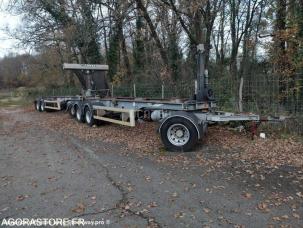 Fourgon bâché avec parois rigides Castera PORTE CAISSON