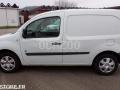 Fourgon avec parois et toit rigide Renault Kangoo