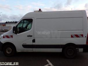 Fourgon avec parois et toit rigide Renault Master