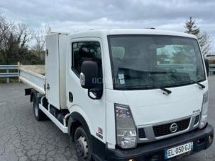 Benne basculante de chantier et de TP Nissan NT400