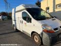 Fourgon avec parois et toit rigide Renault Trafic