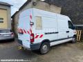 Fourgon avec parois et toit rigide Renault Master