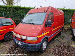 Fourgon avec parois et toit rigide Renault Master