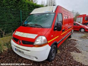 Fourgon avec parois et toit rigide Renault Master