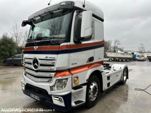 Pour semi-remorque Mercedes Actros