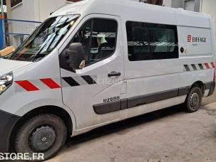 Fourgon avec parois et toit rigide Renault Master