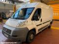 Fourgon avec parois et toit rigide Fiat Ducato