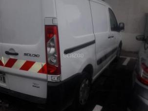 Fourgon avec parois et toit rigide Fiat Scudo