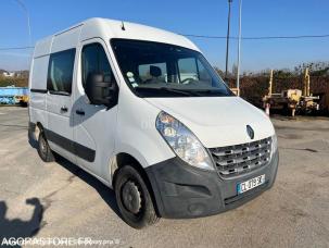 Fourgon avec parois et toit rigide Renault Master