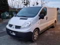 Fourgon avec parois et toit rigide Renault Trafic