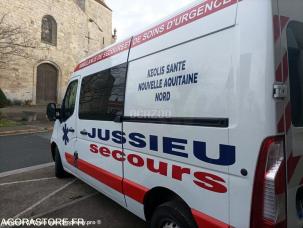 Ambulance (pour personne couchée) Renault Master