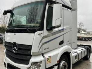 Pour semi-remorque Mercedes Actros