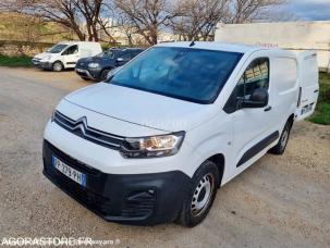 Fourgon avec parois et toit rigide Citroën Berlingo