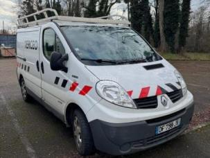 Fourgon avec parois et toit rigide Renault Trafic