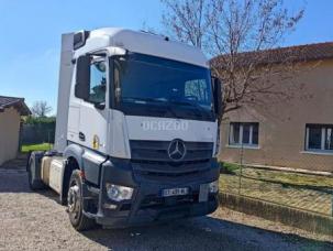 Pour semi-remorque Mercedes Actros