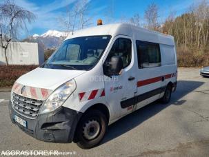 Fourgon avec parois et toit rigide Renault MASTER PHASE III