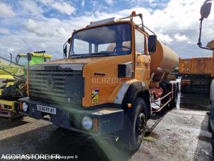 Citerne à produits chimiques Renault C300