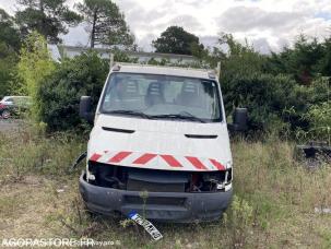 Benne basculante de chantier et de TP Iveco 35C10