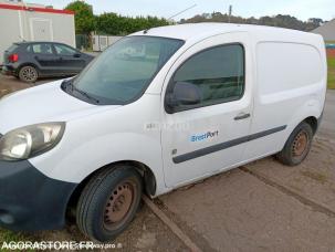 Fourgon avec parois et toit rigide Renault Kangoo