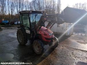 Tracteur agricole Massey Ferguson 2405