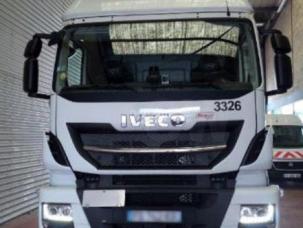 Pour semi-remorque Iveco 440S36