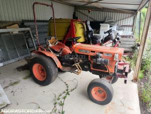 Tracteur agricole Kubota B7100HST