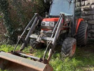 Tracteur agricole Kubota STA35