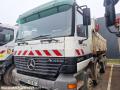 Benne basculante de chantier et de TP Mercedes T2