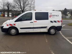 Fourgon avec parois et toit rigide Citroën Jumpy