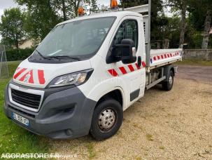 Benne basculante de chantier et de TP Peugeot Boxer