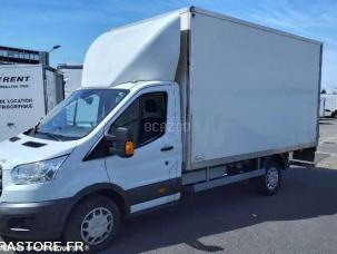 Fourgon avec parois et toit rigide Ford Transit