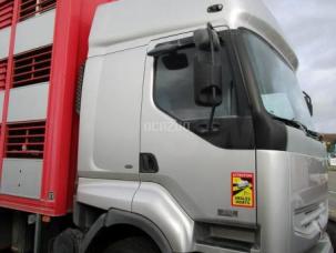 Bétaillère Renault 370dci