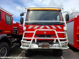 Incendie Renault MIDLUM 220/12