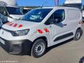 Fourgon avec parois et toit rigide Fiat DOBLO