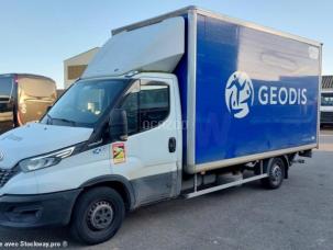 Fourgon avec parois et toit rigide Iveco Daily