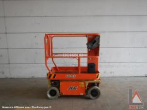 Nacelle automotrice JLG 1230ES