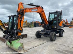 Pelle  Doosan DX57W