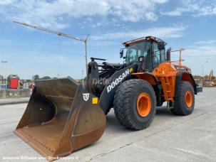 Chargeuse  Doosan DL450