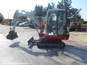 Mini-pelle Takeuchi TB225