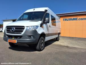 Fourgon avec parois et toit rigide Mercedes Sprinter