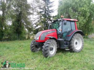 Tracteur forestier Valtra