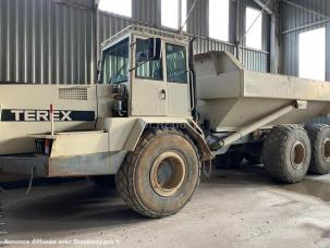 Tombereau articulé Terex TA 25